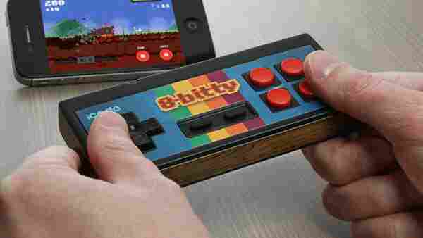 The 8-Bitty: Finally, a sweet NES inspired controller for iPhone and iPad